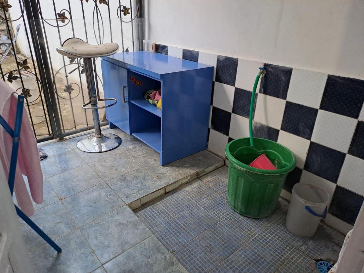 Indo Homestay Malang Bagian luar foto